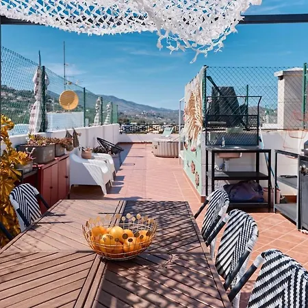 Old Town Penthouse - By Welcomely Appartement