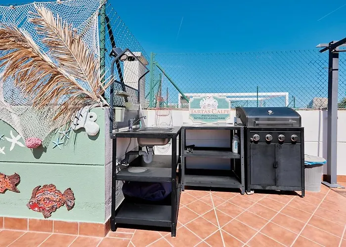 Old Town Penthouse - By Welcomely アパート *