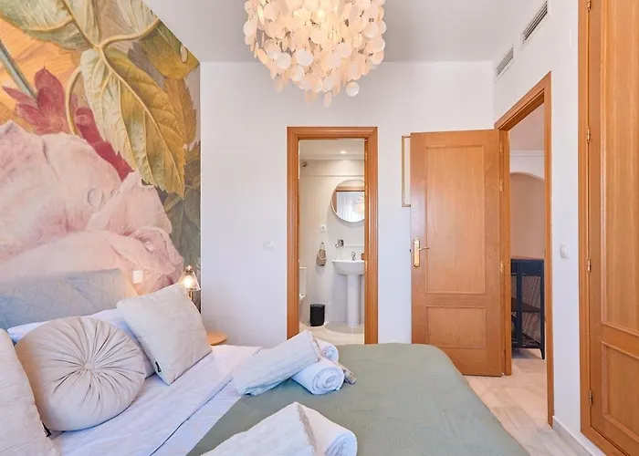 Old Town Penthouse - By Welcomely アパート *