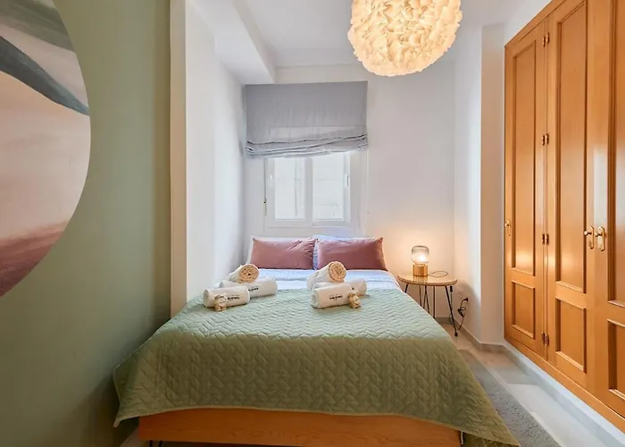 Old Town Penthouse - By Welcomely アパート